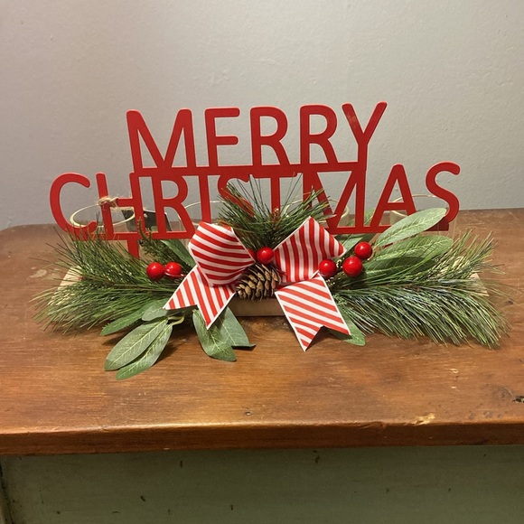 NWT- Red Metal MERRY CHRISTMAS- 4 Tier Wooden Glass LED Candle Holder Decoration - Picture 5 of 17